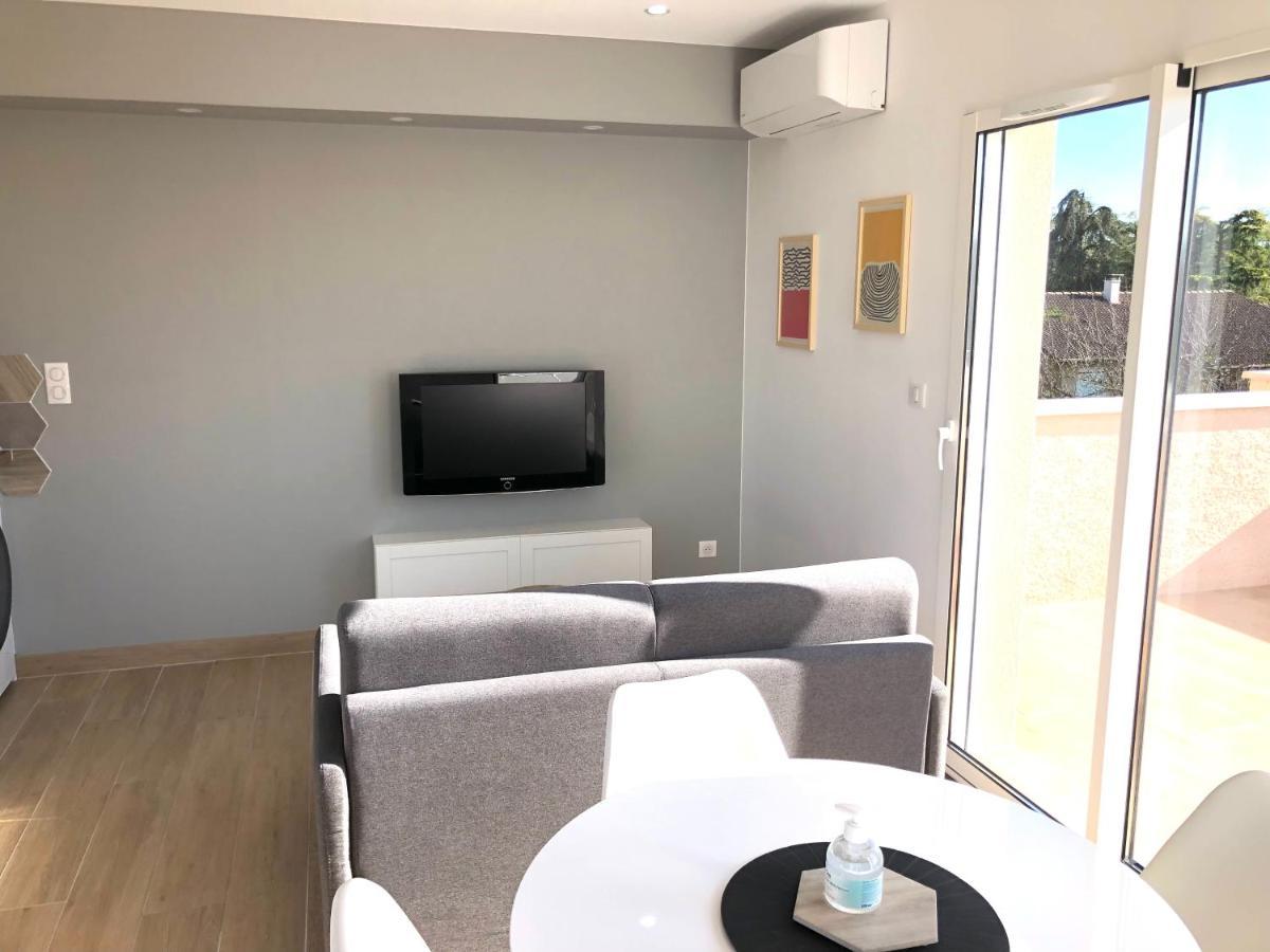 Ternay La Parenthese Balneo T2 Cosy De 40M² Avec Terrasse公寓 外观 照片